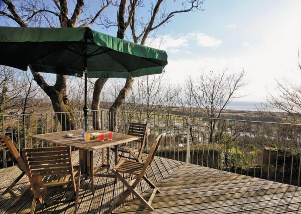 Cottage , Seaside Views, Quiet Beach, Awesome View Pendine Ngoại thất bức ảnh